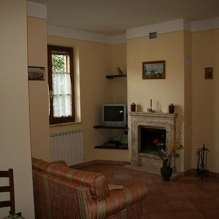 Casa Vacanze San Francesco باني سان فيليبو الغرفة الصورة